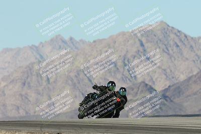 media/Dec-01-2025-Moto Forza (Mon) [[2daa91e15f]]/2-Intermediate Group/Session 4 Turn 9/